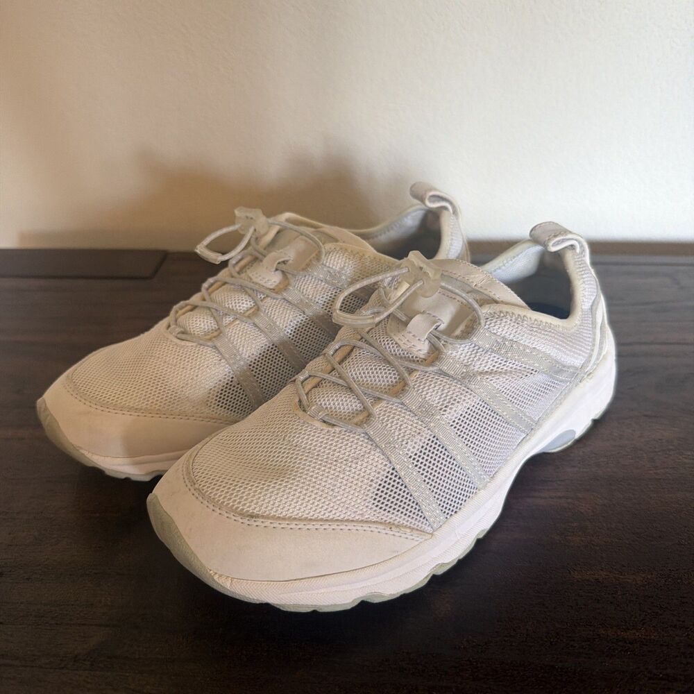 Lands End Women’s Sneakers White Shoes Size 8 No Tie Laces Mesh Breathable Flats